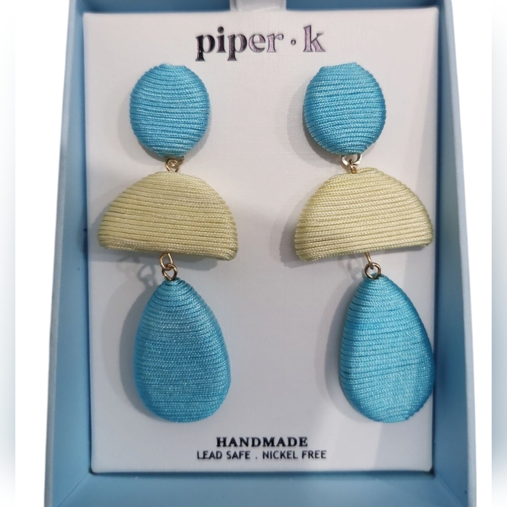💙▪️Piper K▪️ Gorgeous Thread Wrapped Handmade Earrings